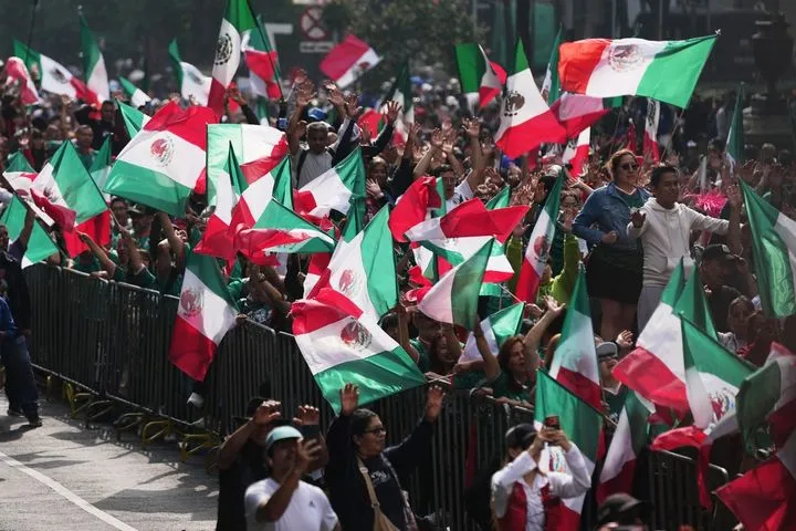 Mexico Goes All In: Schools Close and Remote Work Declared for World Cup Match Days